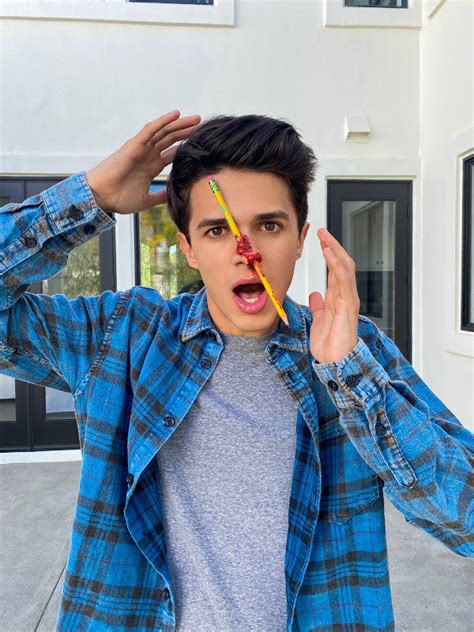 His <strong>YouTube</strong> channel has earned over 25 million subscribers. . Youtube brent rivera